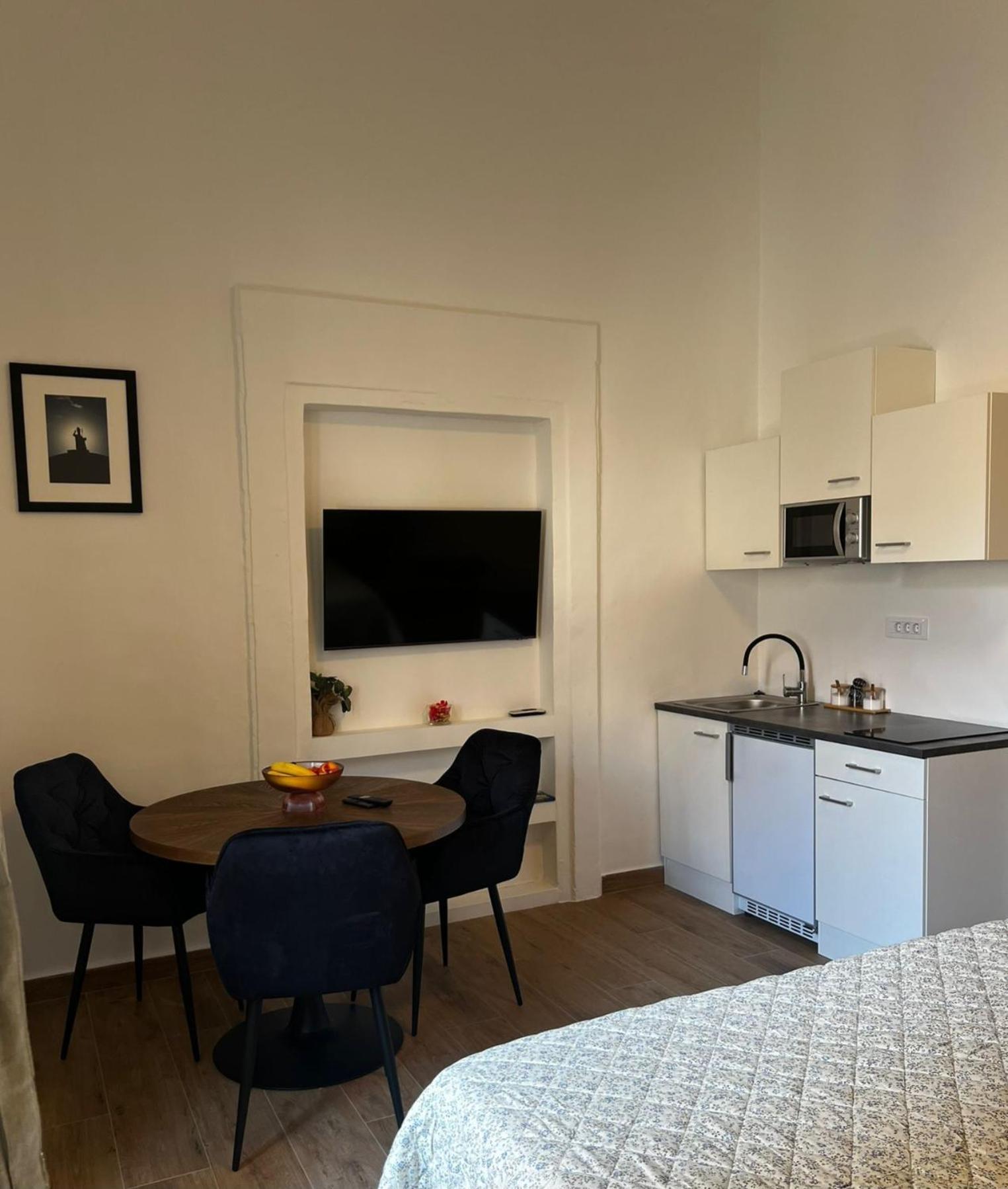 Studio Square دوبروفينك المظهر الخارجي الصورة